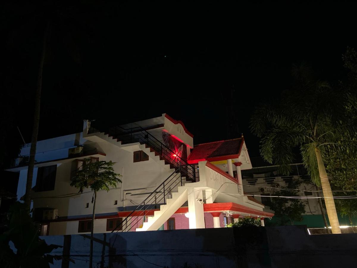 Hostelexp, Varkala - A Beach Town Hostel 外观 照片