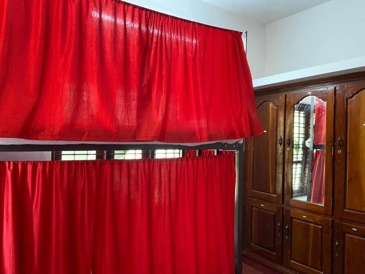 Hostelexp, Varkala - A Beach Town Hostel 外观 照片